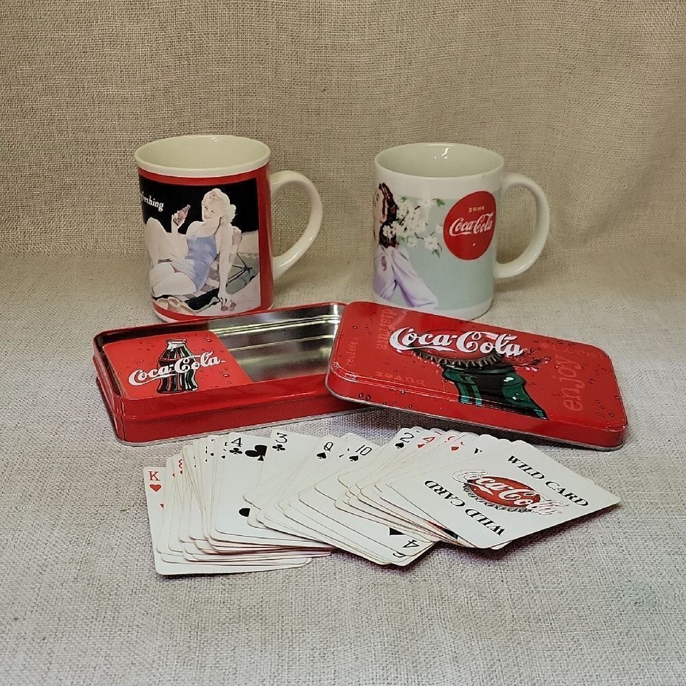 Coca-Cola Collectors Tin With Playing Cards‎ and Mugs Set